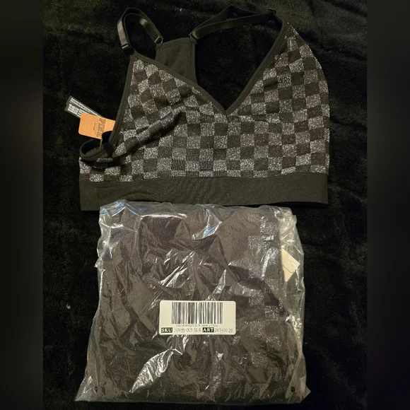 VS PINK SEAMLESS SPARKLE CHECKERED LEGGING AND BRA SET XL - Picture 7 of 8